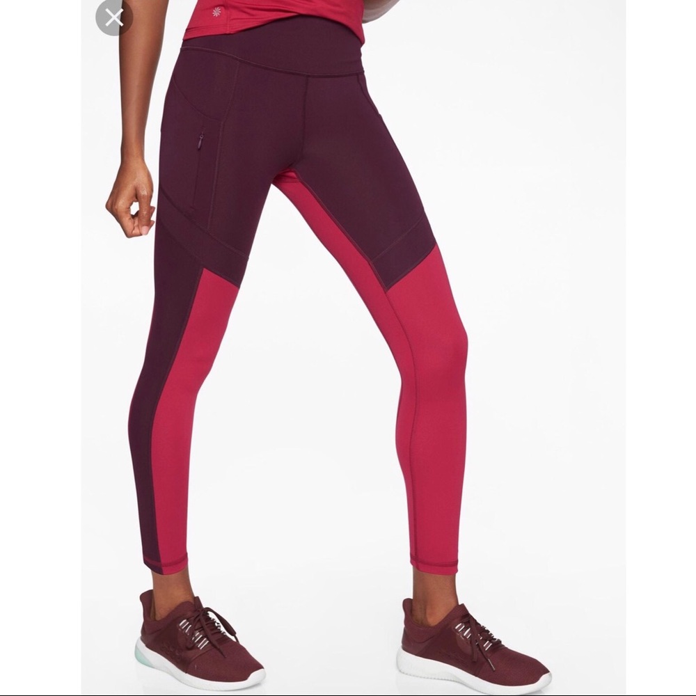 NWOT Athleta 7/8 leggings.